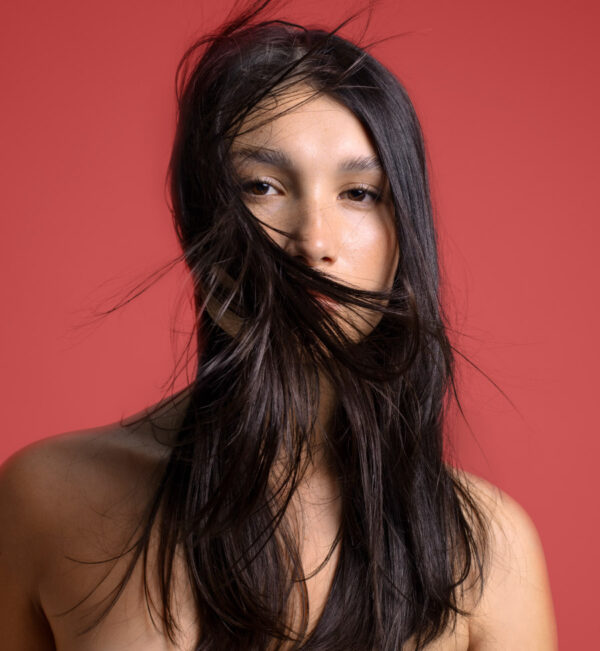 <b>Silky Movement</b><br><span style="font-family: 'Red Hat Mono', monospace;">Long-lasting organic anti-frizz straightening treatment</span> - Image 4